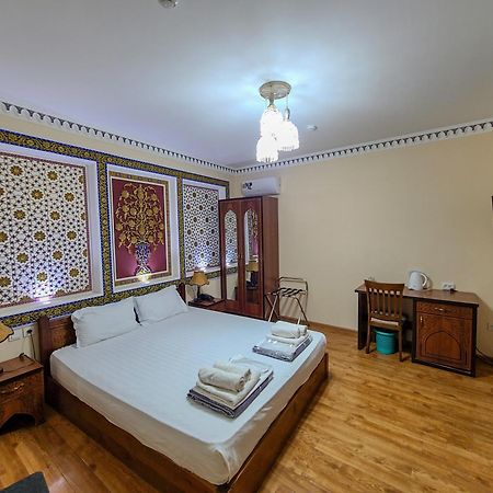 Old House Hotel Buchara Buitenkant foto