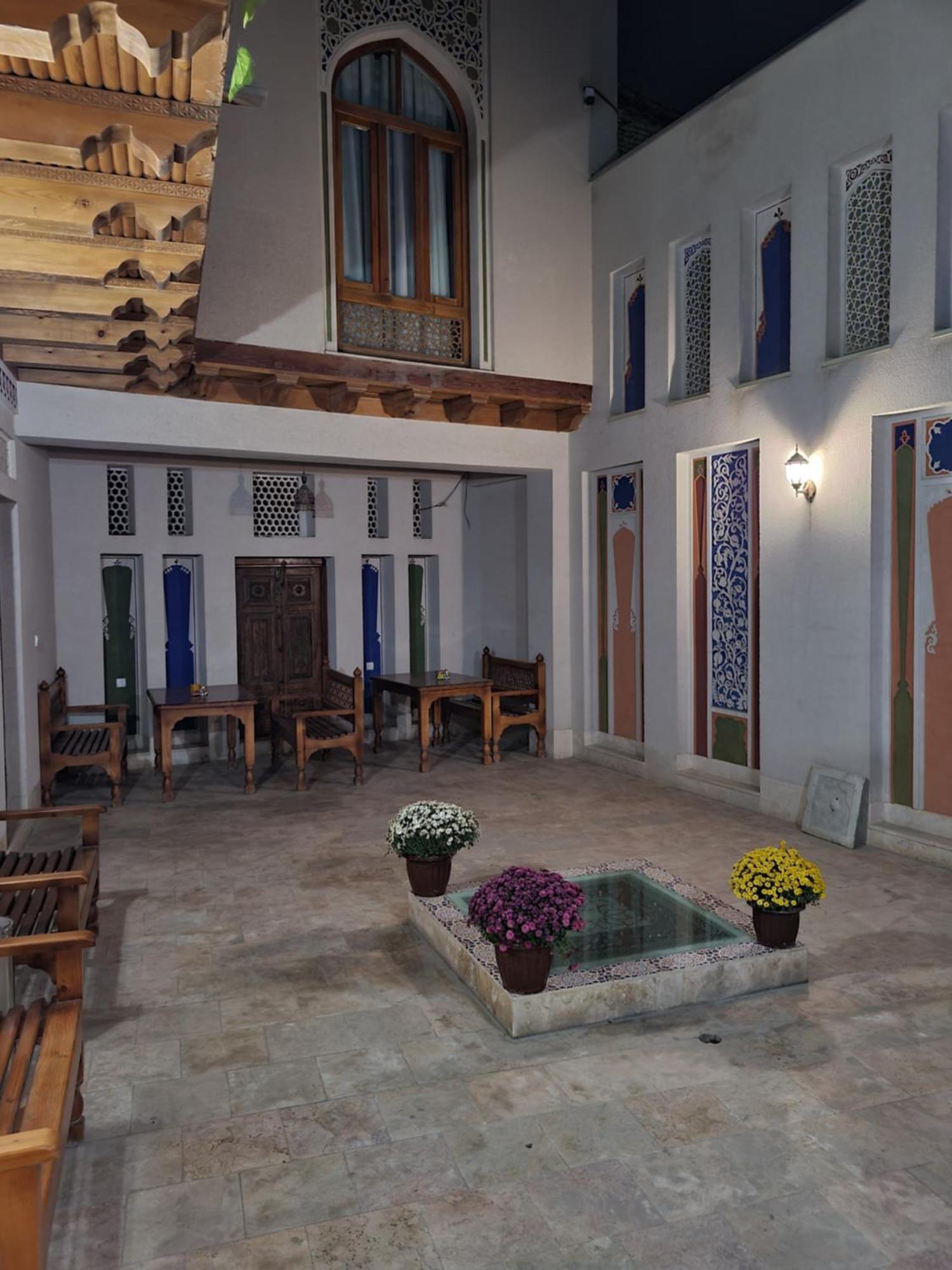 Old House Hotel Buchara Buitenkant foto