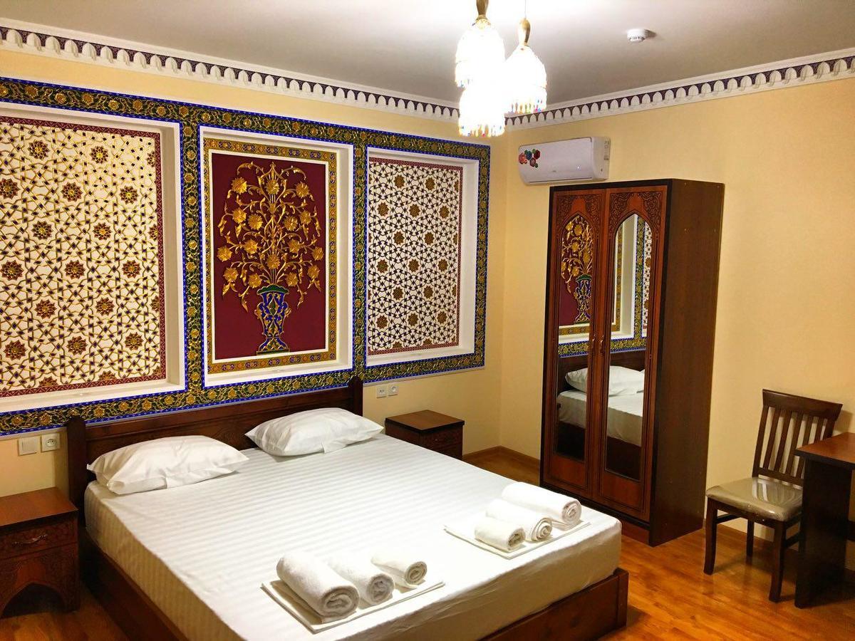 Old House Hotel Buchara Buitenkant foto